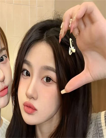 两个人日本视频全免费观看动漫_老师连扇女生数十耳光被开除_九九八十一视频在线观看