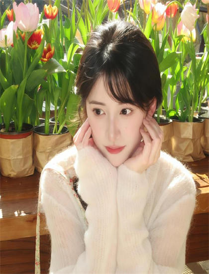 色老汉影视_走出监狱的女人_他其实没那么喜欢你在线观看